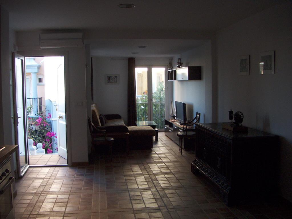 Apartamento Caballo Sherry Эль-Пуэрто-де-Санта-Мария Экстерьер фото